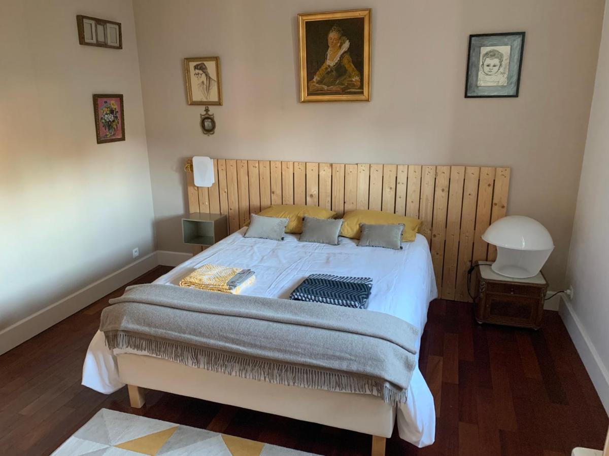 Suite Privative Abella - Aile De Maison Bourgeoise Ambares-et-Lagrave Exterior foto