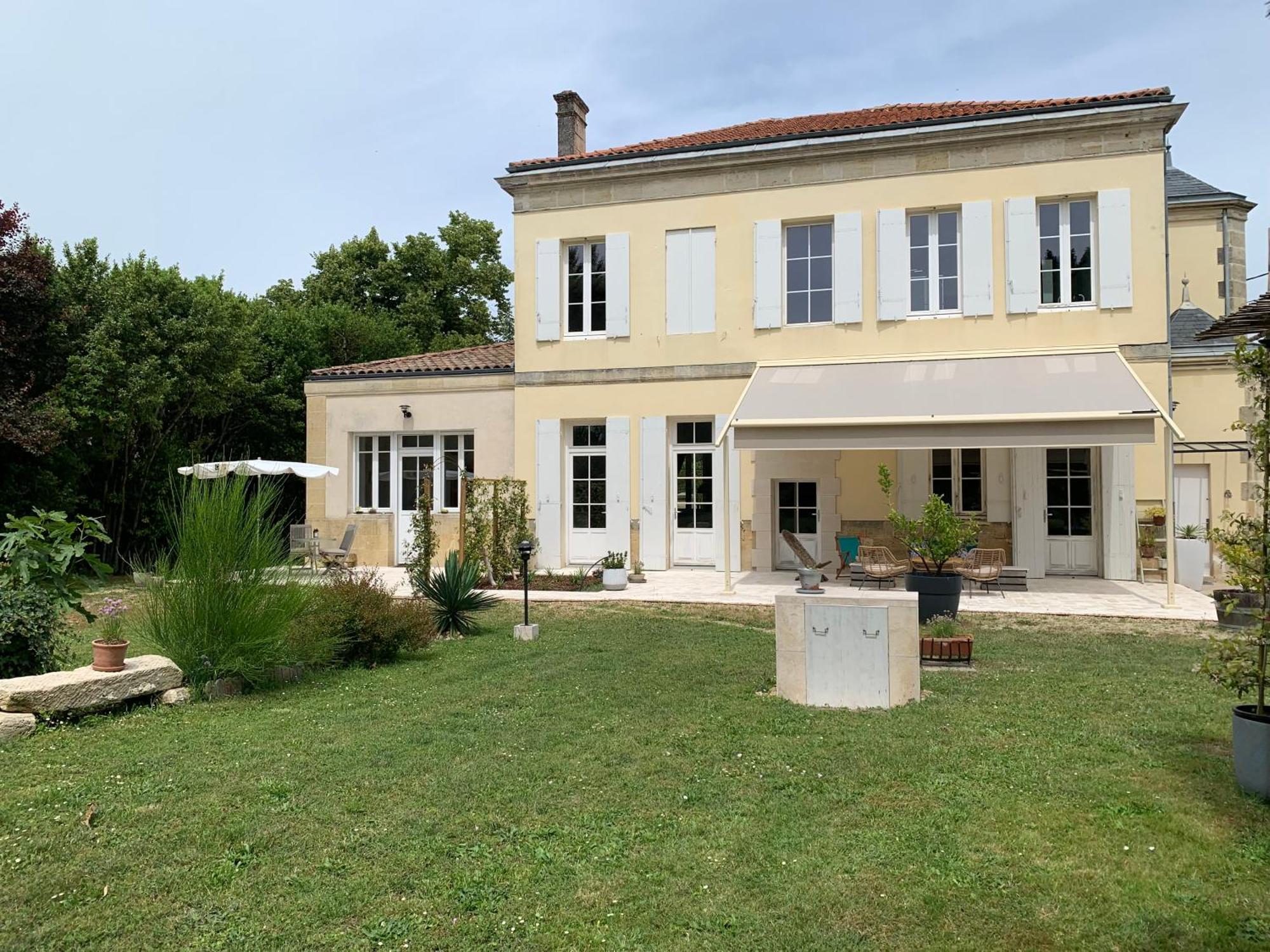 Suite Privative Abella - Aile De Maison Bourgeoise Ambares-et-Lagrave Exterior foto